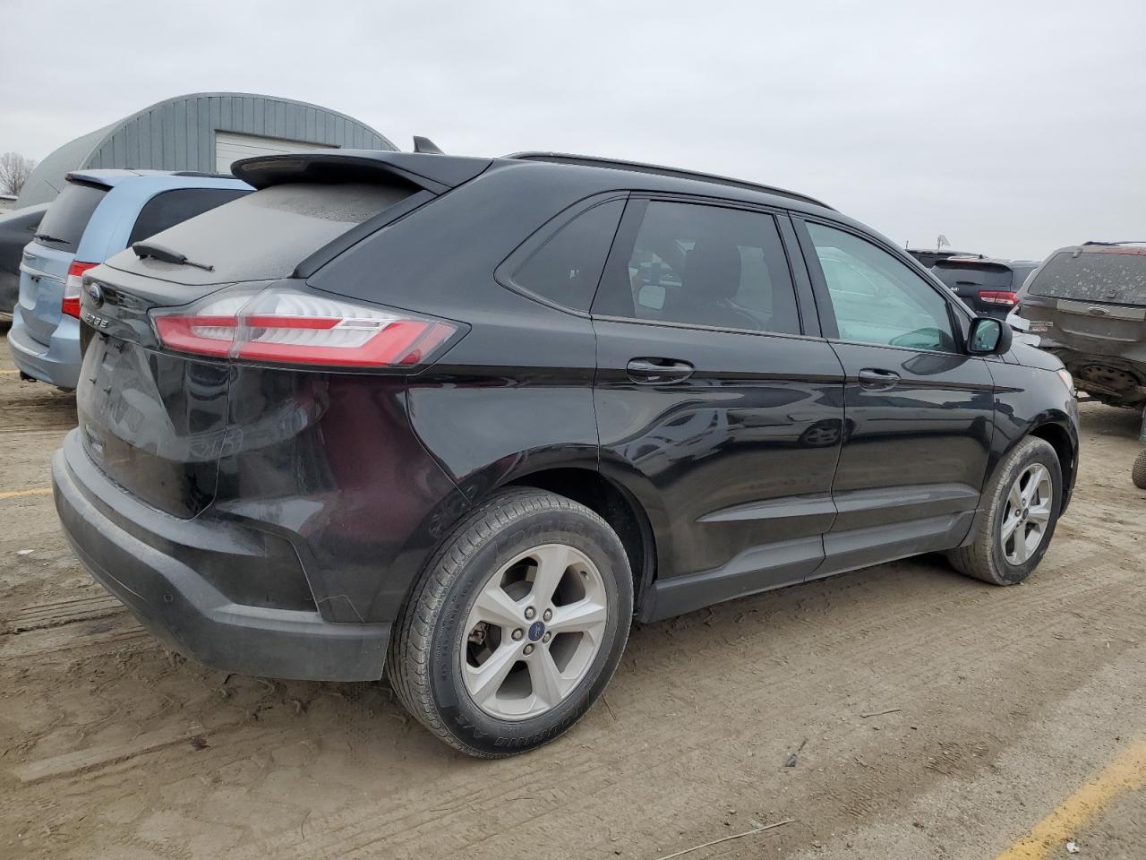 2021 FORD EDGE SE photo 3