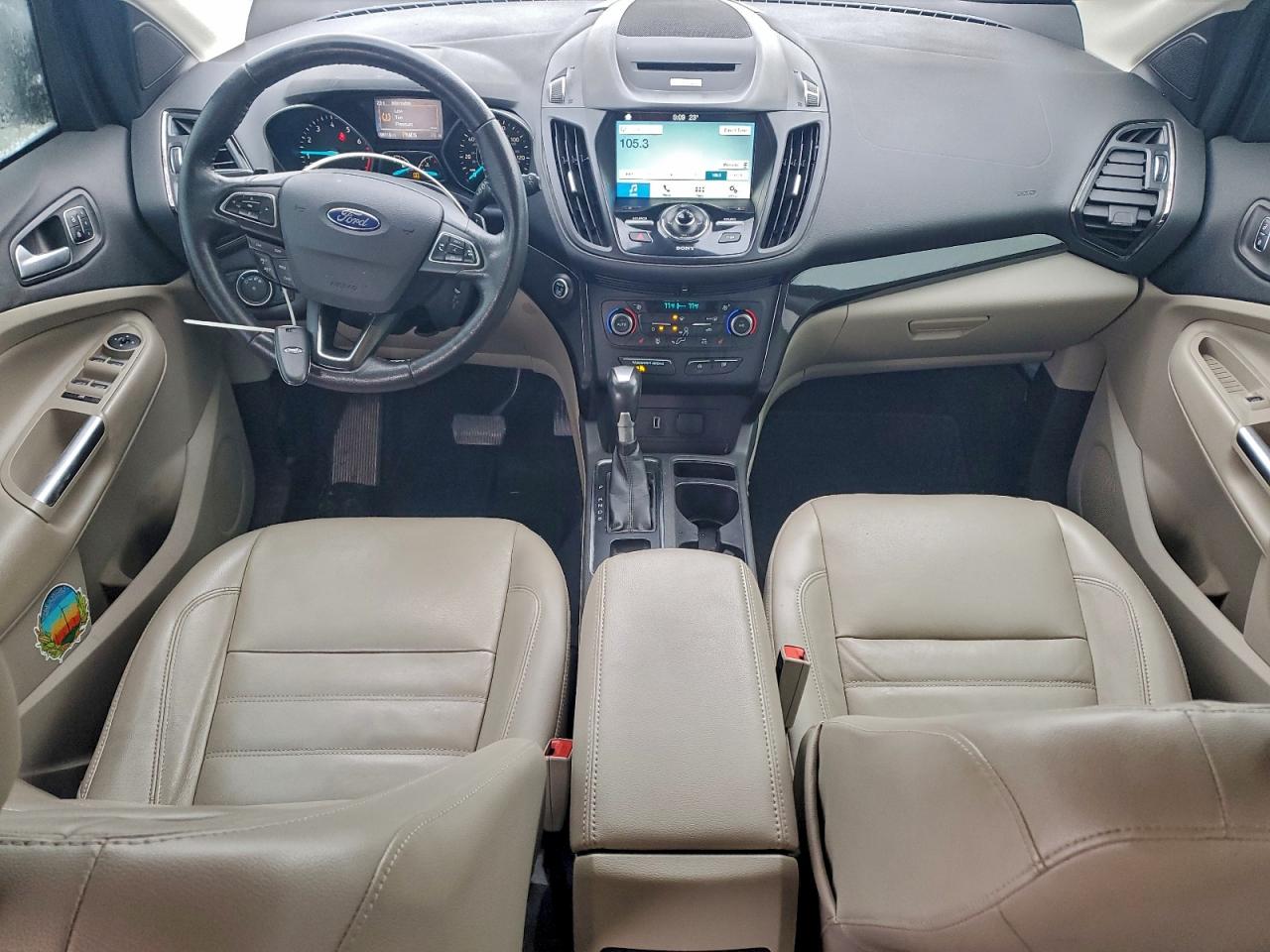 2017 FORD ESCAPE TITANIUM photo 22