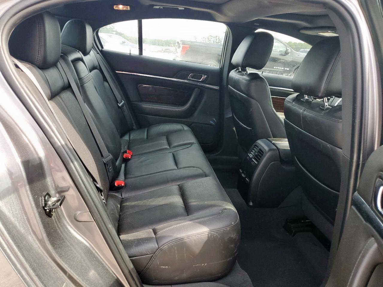 2011 LINCOLN MKS photo 10