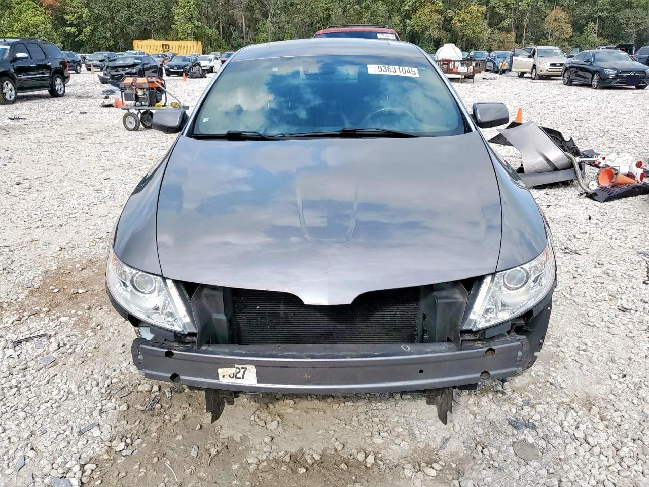 2011 LINCOLN MKS photo 5