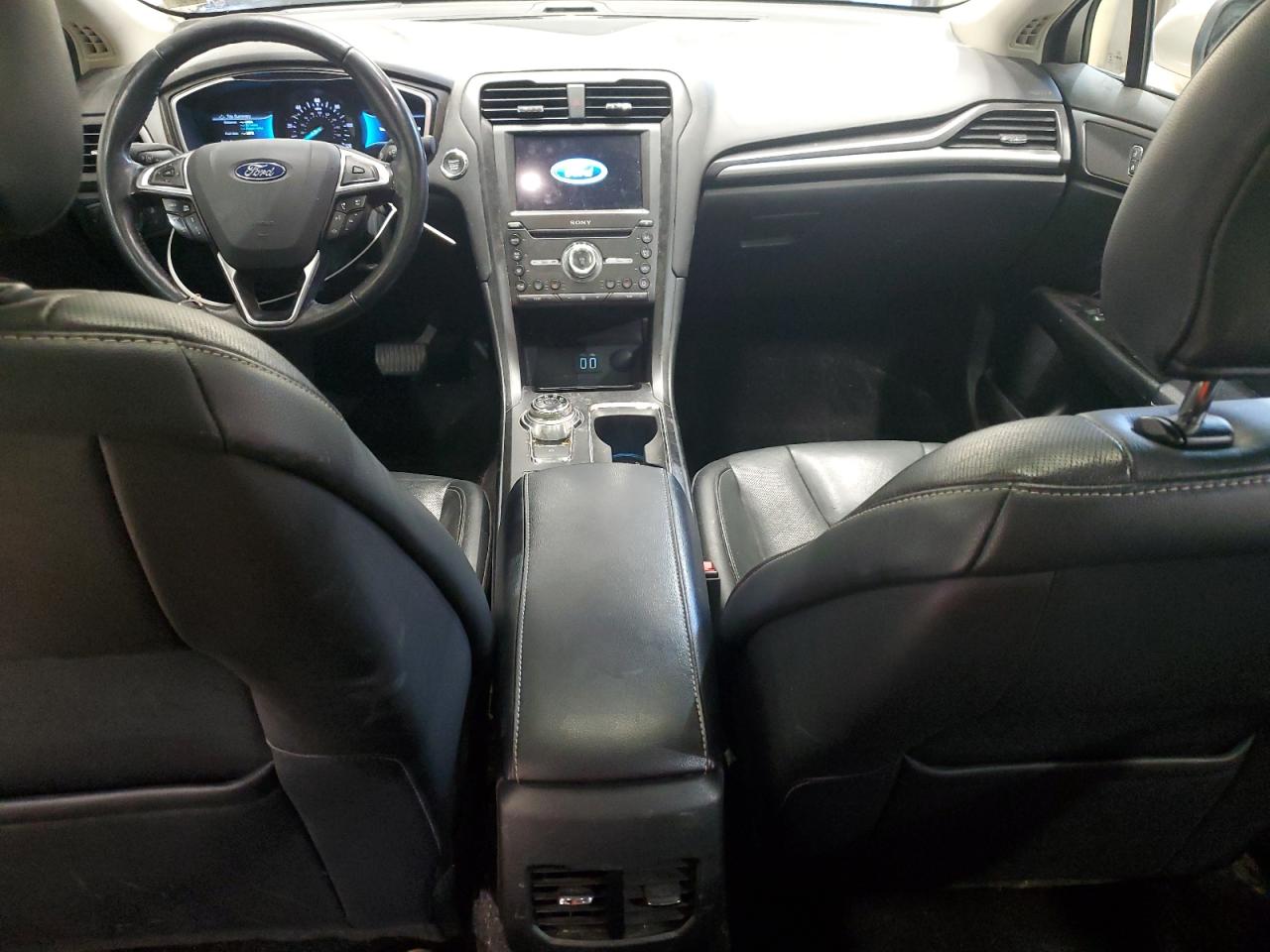 2019 FORD FUSION TITANIUM photo 8