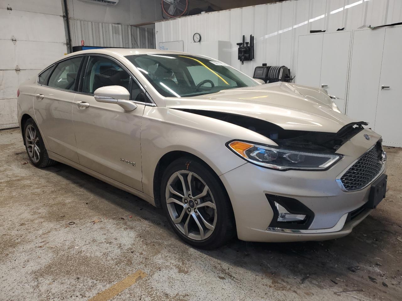 2019 FORD FUSION TITANIUM photo 4