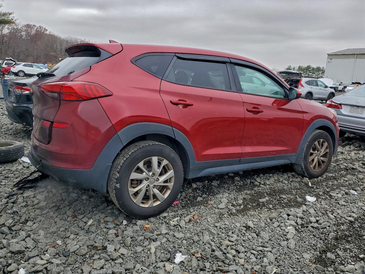 2021 HYUNDAI TUCSON SE photo 5