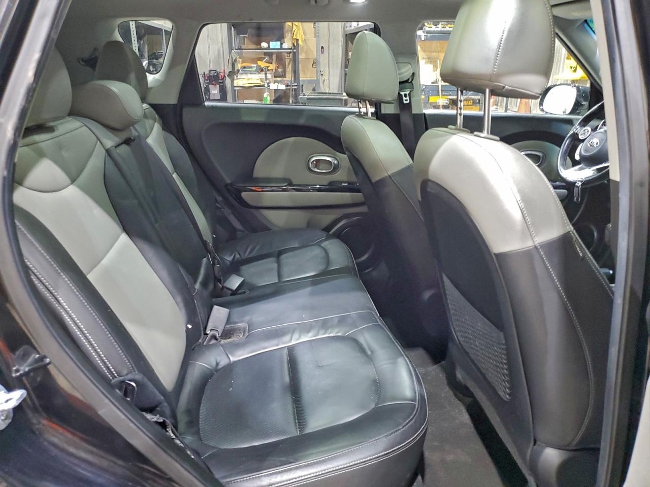 2017 KIA SOUL + photo 21