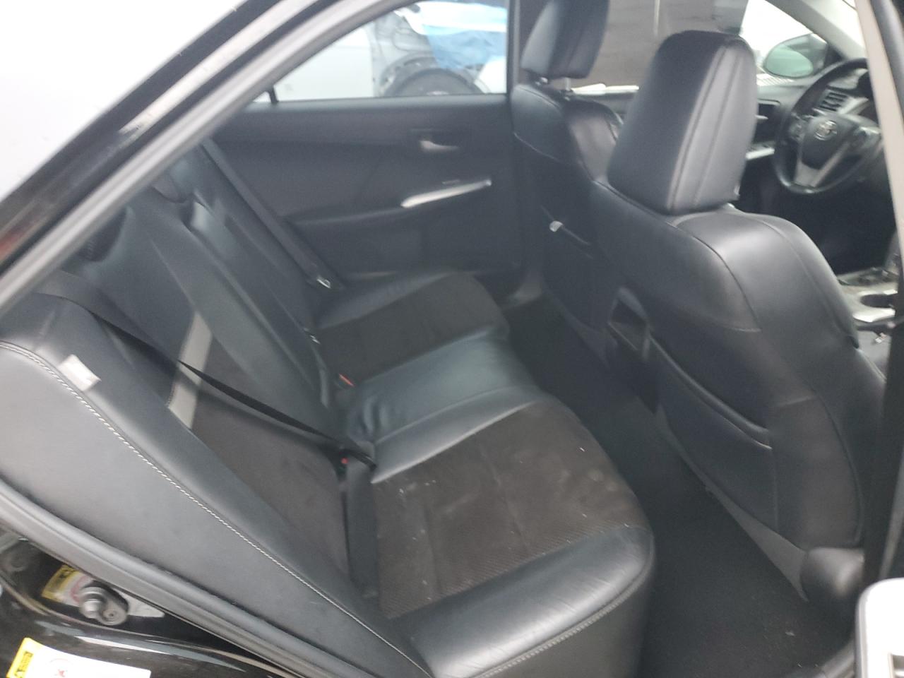 2012 TOYOTA CAMRY SE photo 10