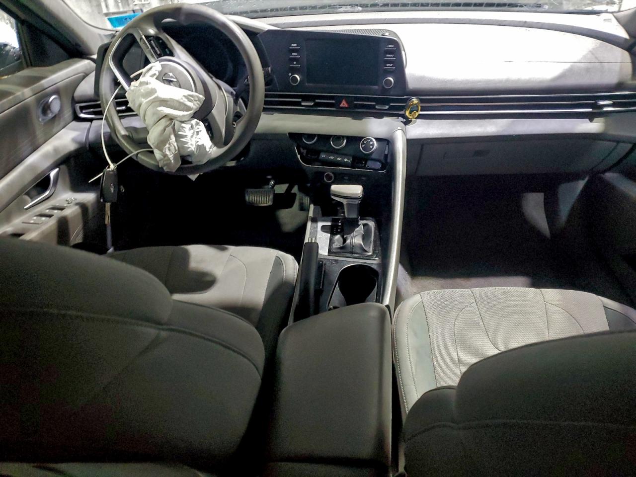 2021 HYUNDAI ELANTRA SE photo 15