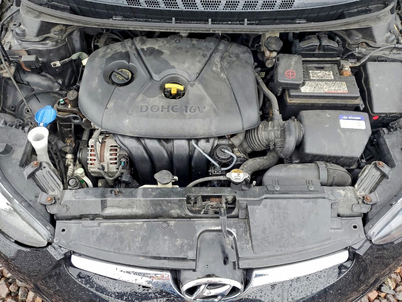2016 HYUNDAI ELANTRA SE photo 11