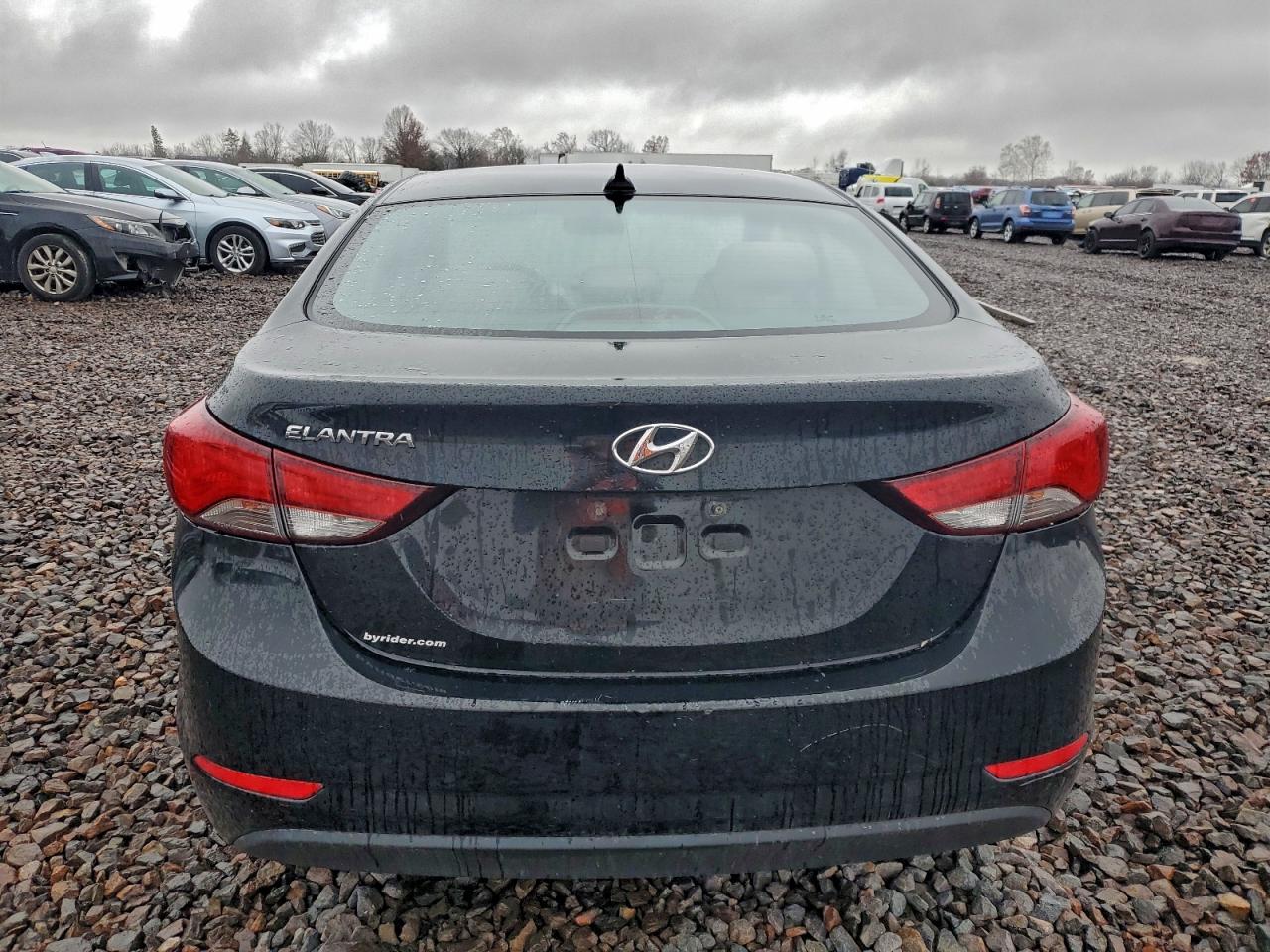 2016 HYUNDAI ELANTRA SE photo 6