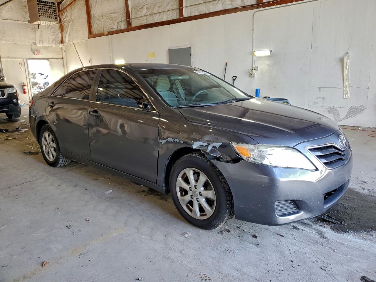 2011 TOYOTA CAMRY BASE photo 7
