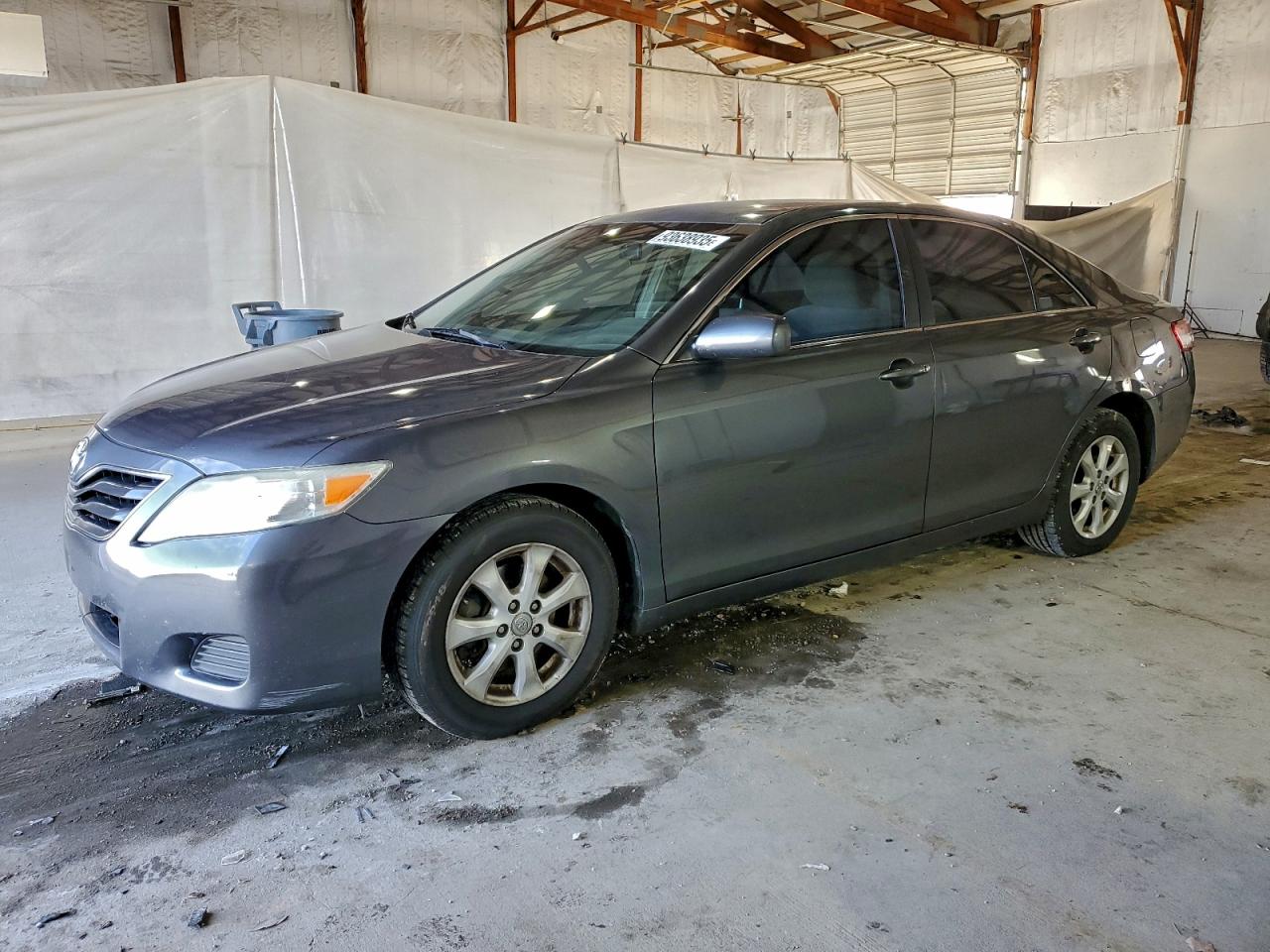 2011 TOYOTA CAMRY