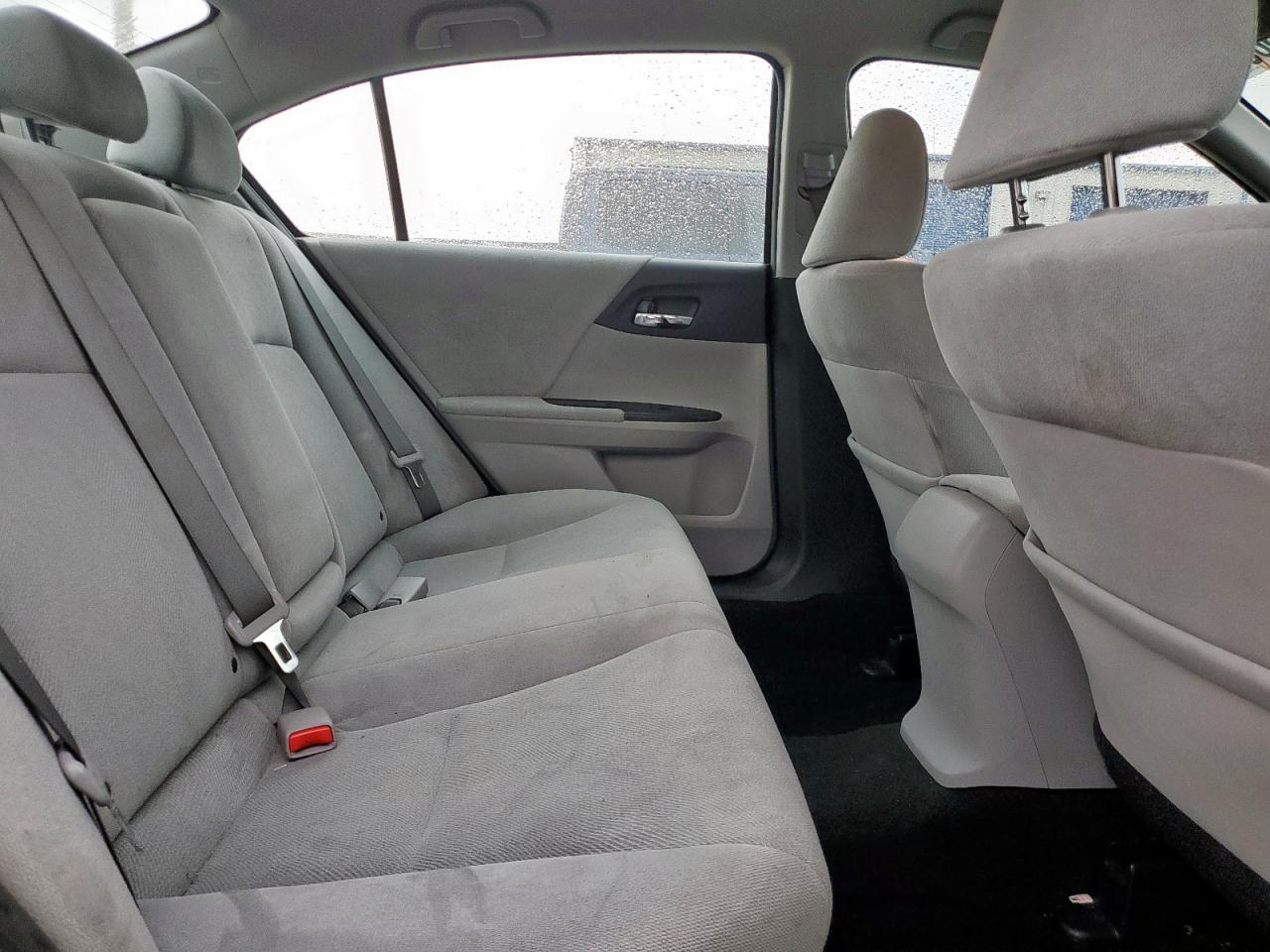 2013 HONDA ACCORD LX photo 10