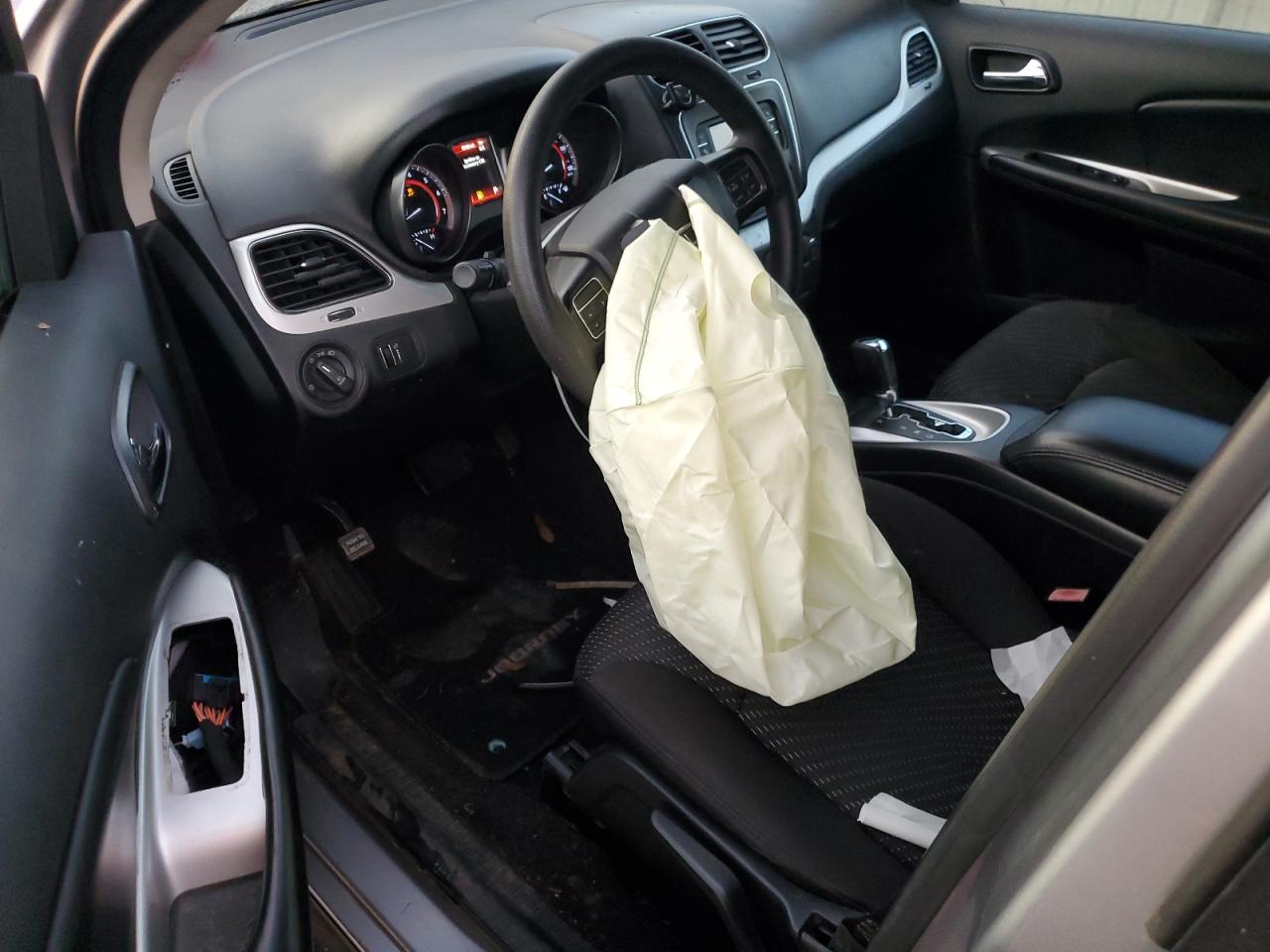 2015 DODGE JOURNEY SXT photo 22