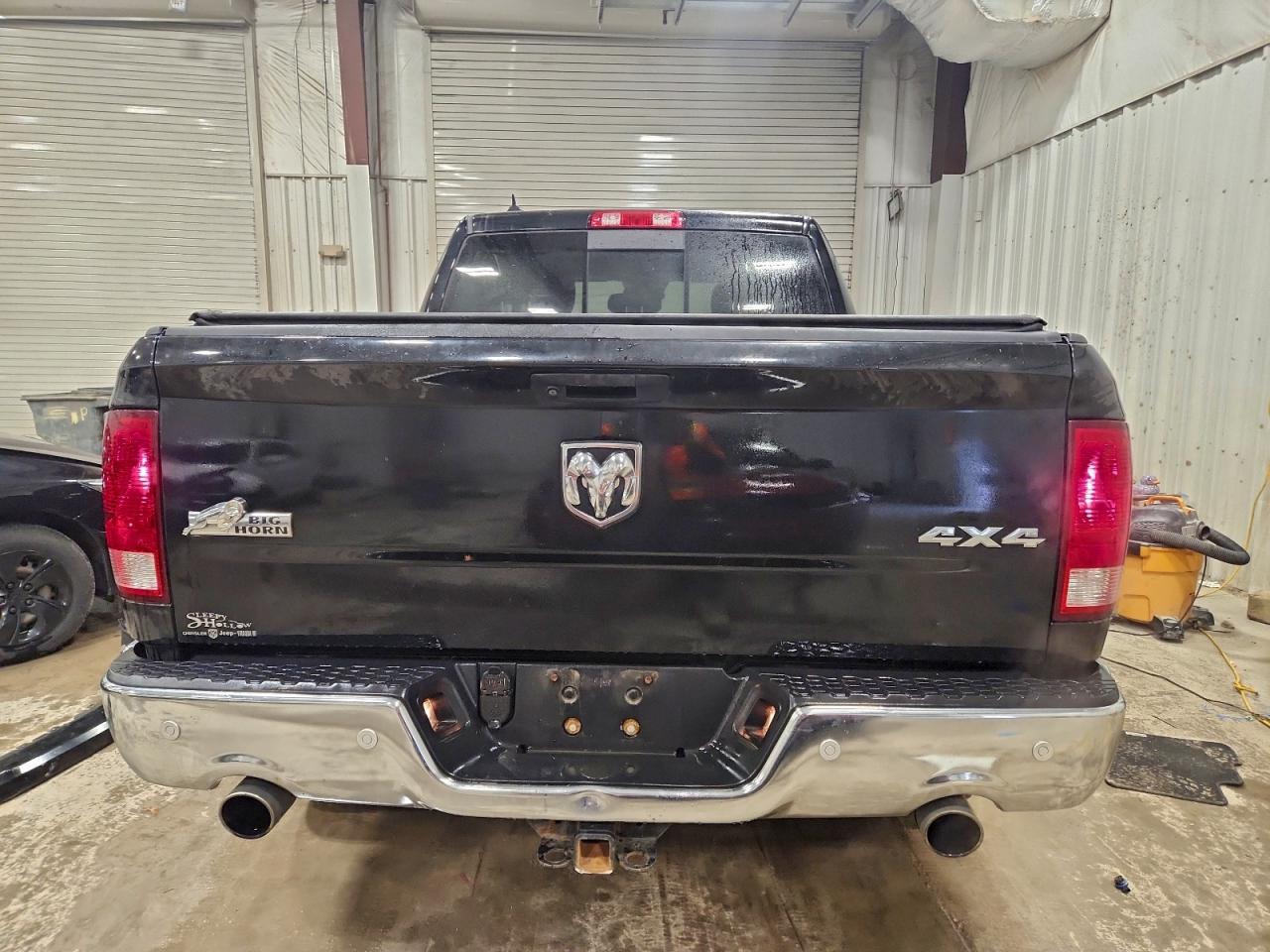 2019 RAM 1500 CLASSIC SLT photo 11