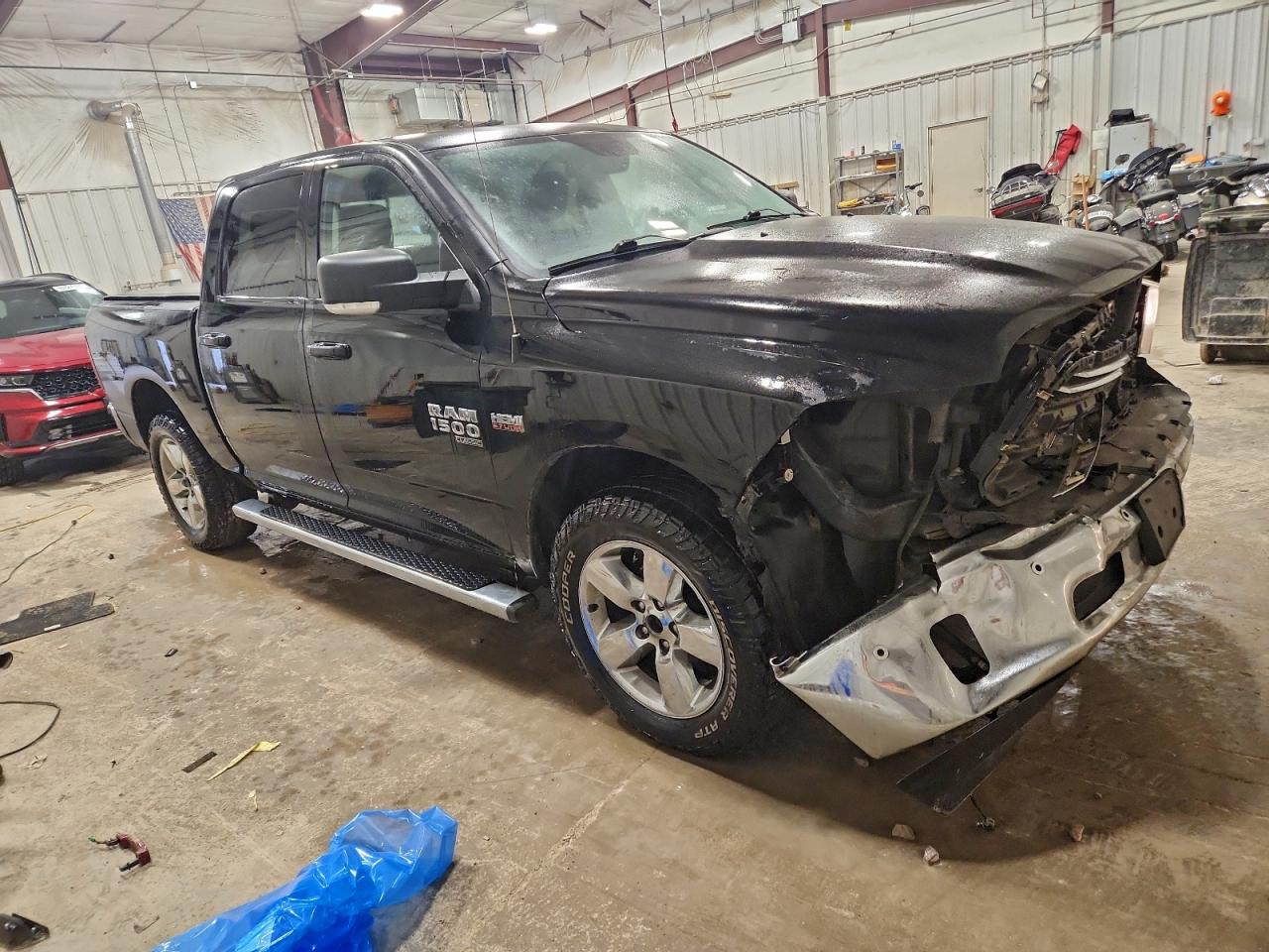 2019 RAM 1500 CLASSIC SLT photo 7