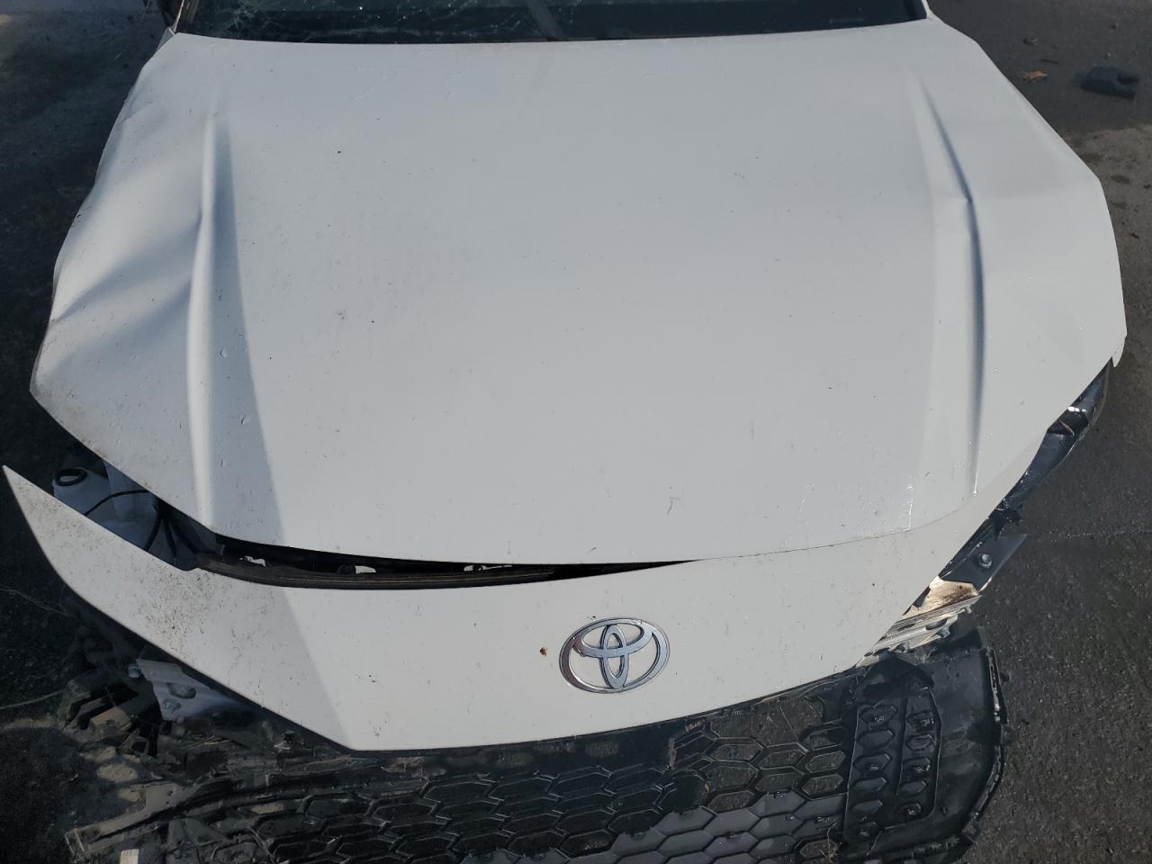 2025 TOYOTA CAMRY SE photo 12