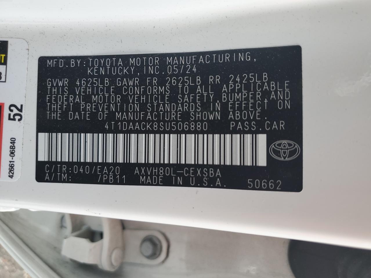 2025 TOYOTA CAMRY SE photo 14