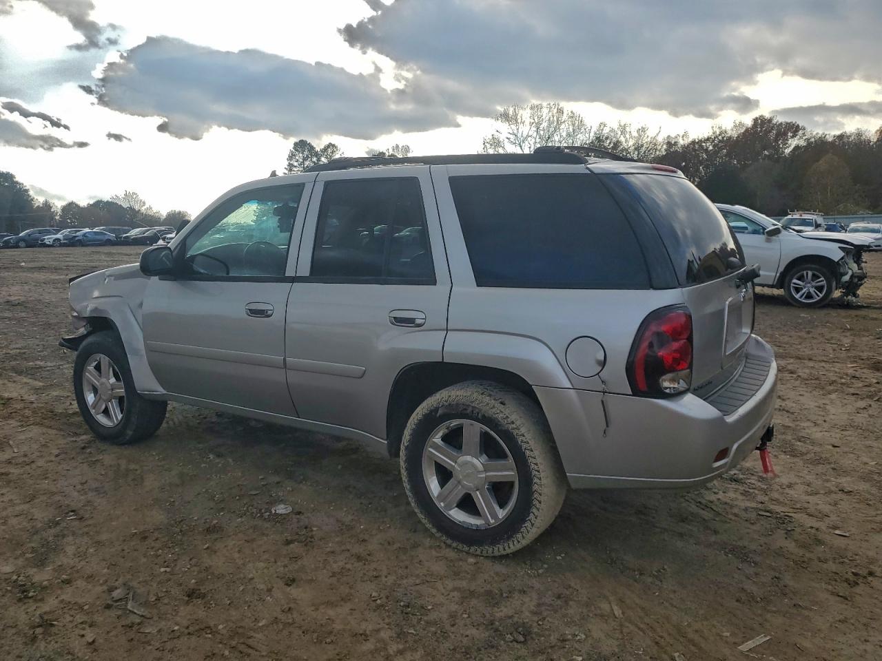 2008 CHEVROLET TRAILBLAZER LS photo 2
