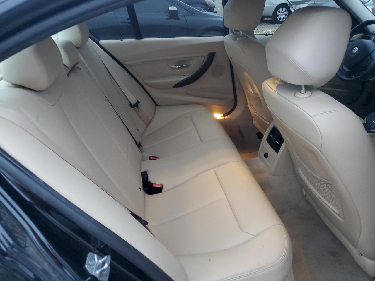 2016 BMW 320 XI photo 10