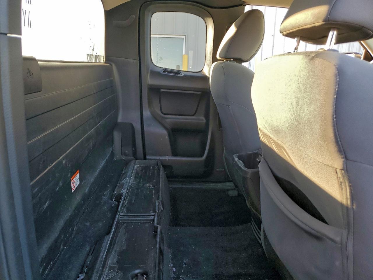 2022 TOYOTA TACOMA SR photo 28
