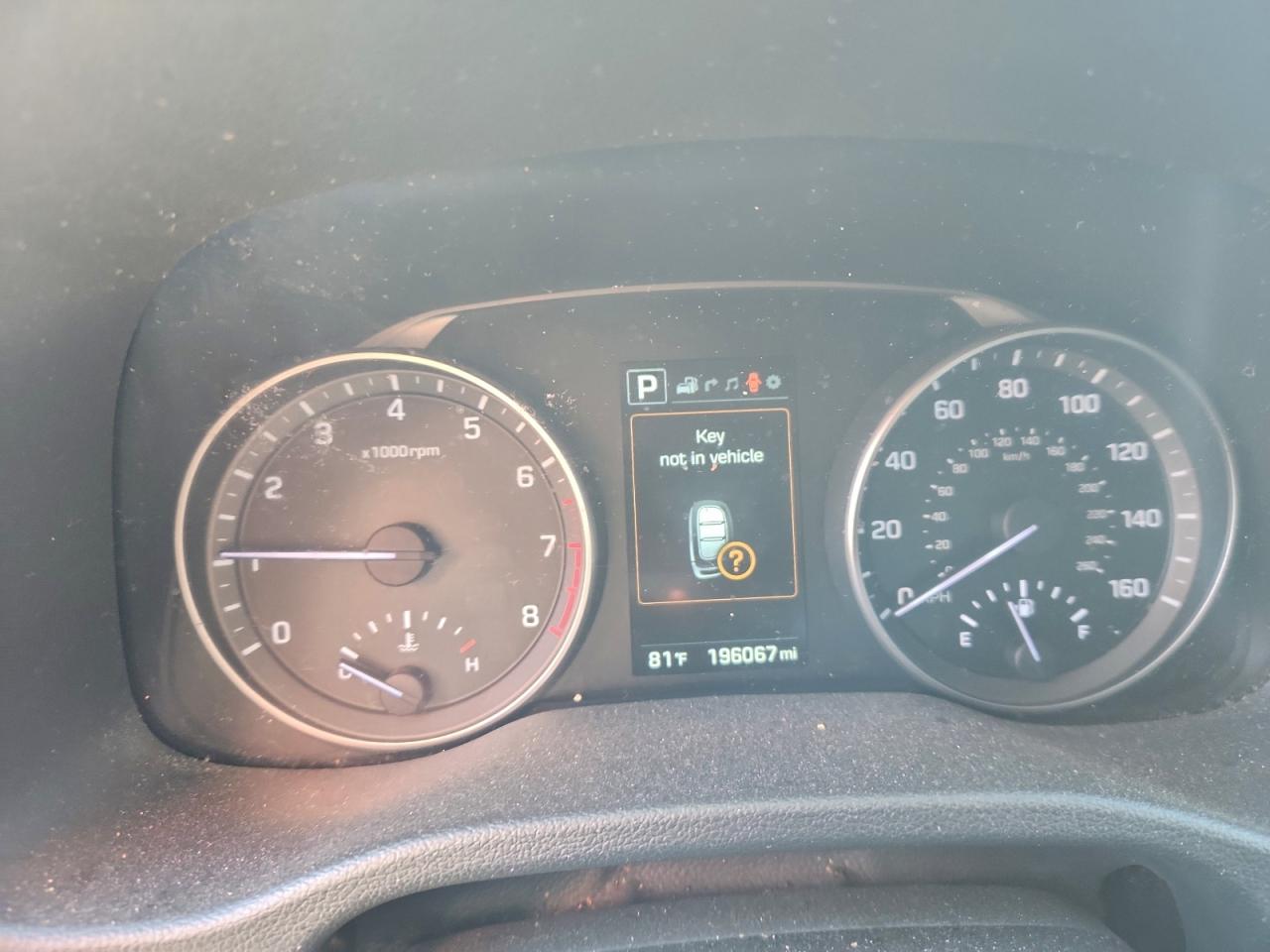 2017 HYUNDAI ELANTRA SE photo 9