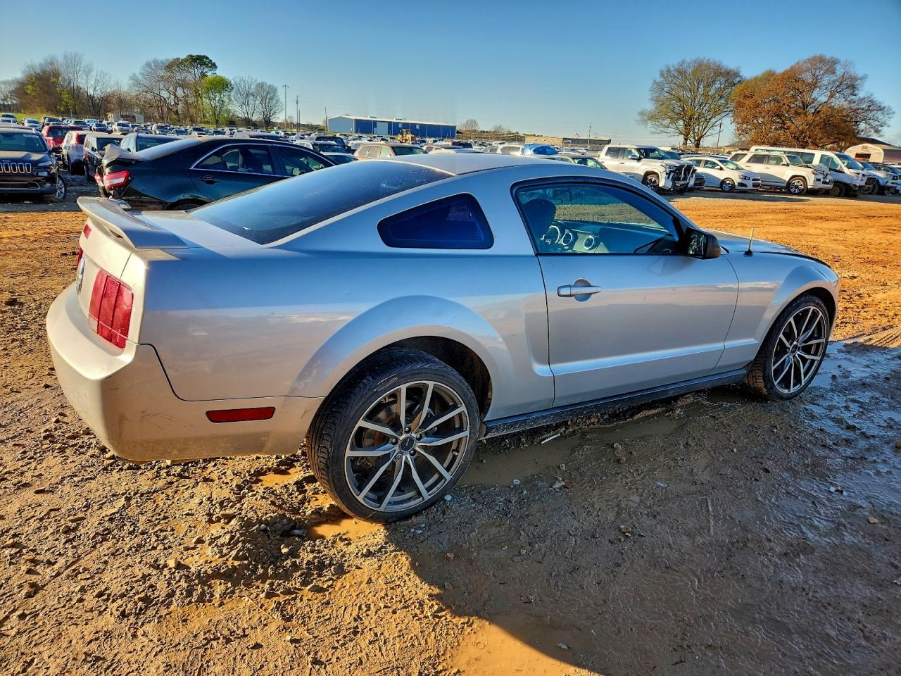 2006 FORD MUSTANG photo 3
