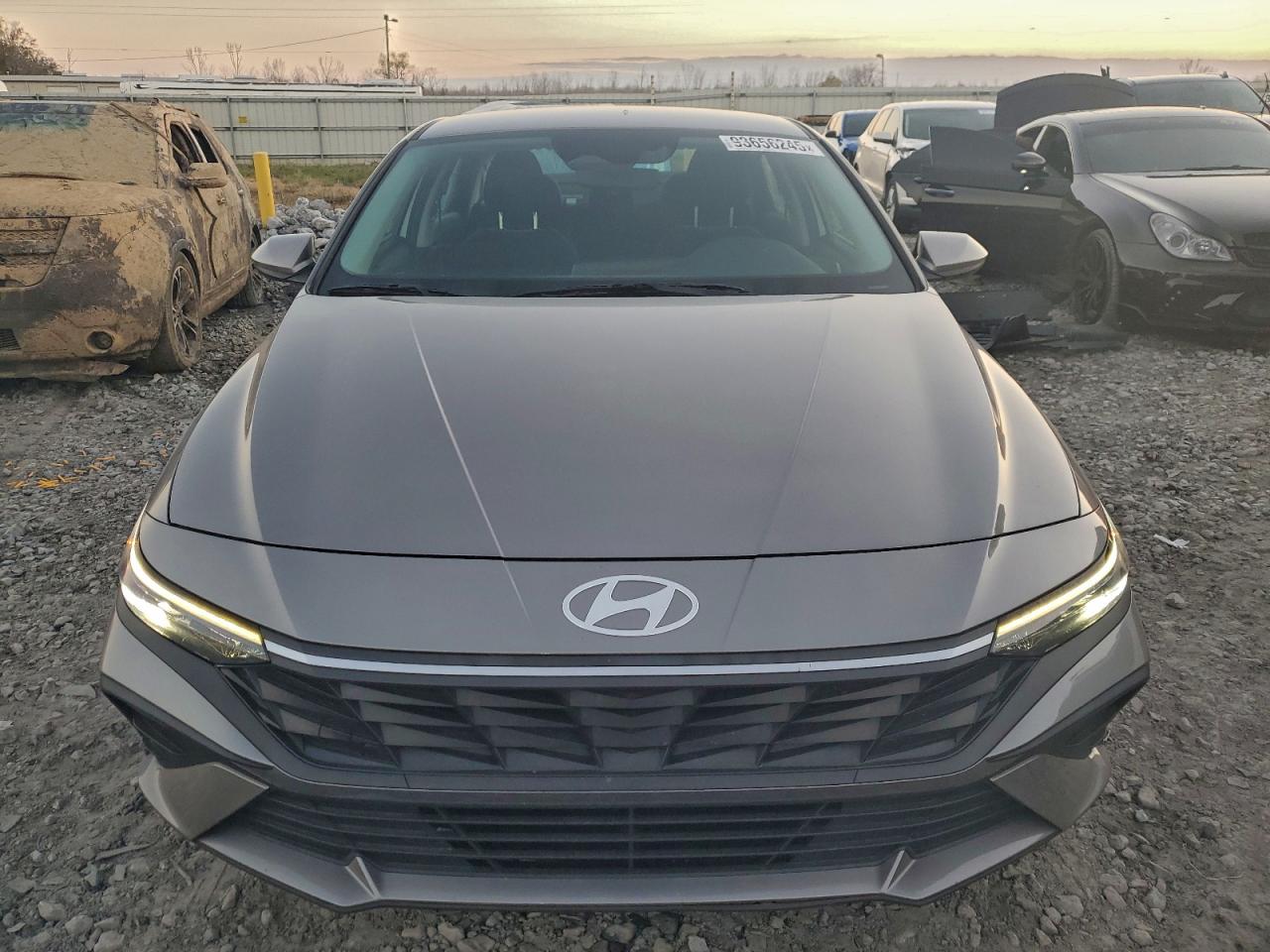 2024 HYUNDAI ELANTRA SEL photo 5