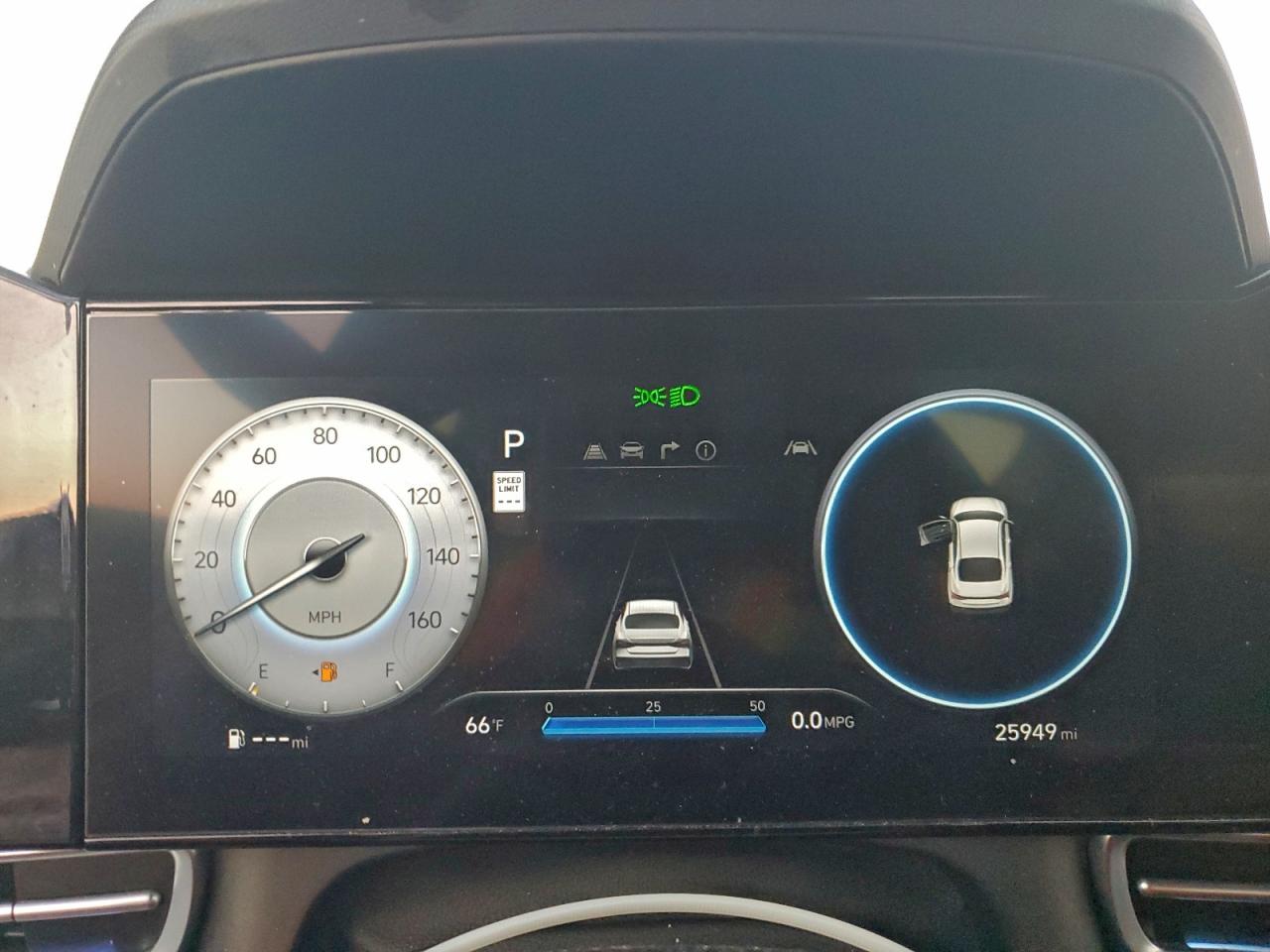 2024 HYUNDAI ELANTRA SEL photo 9
