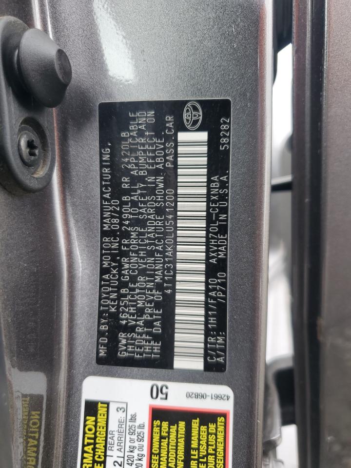 2020 TOYOTA CAMRY LE photo 12