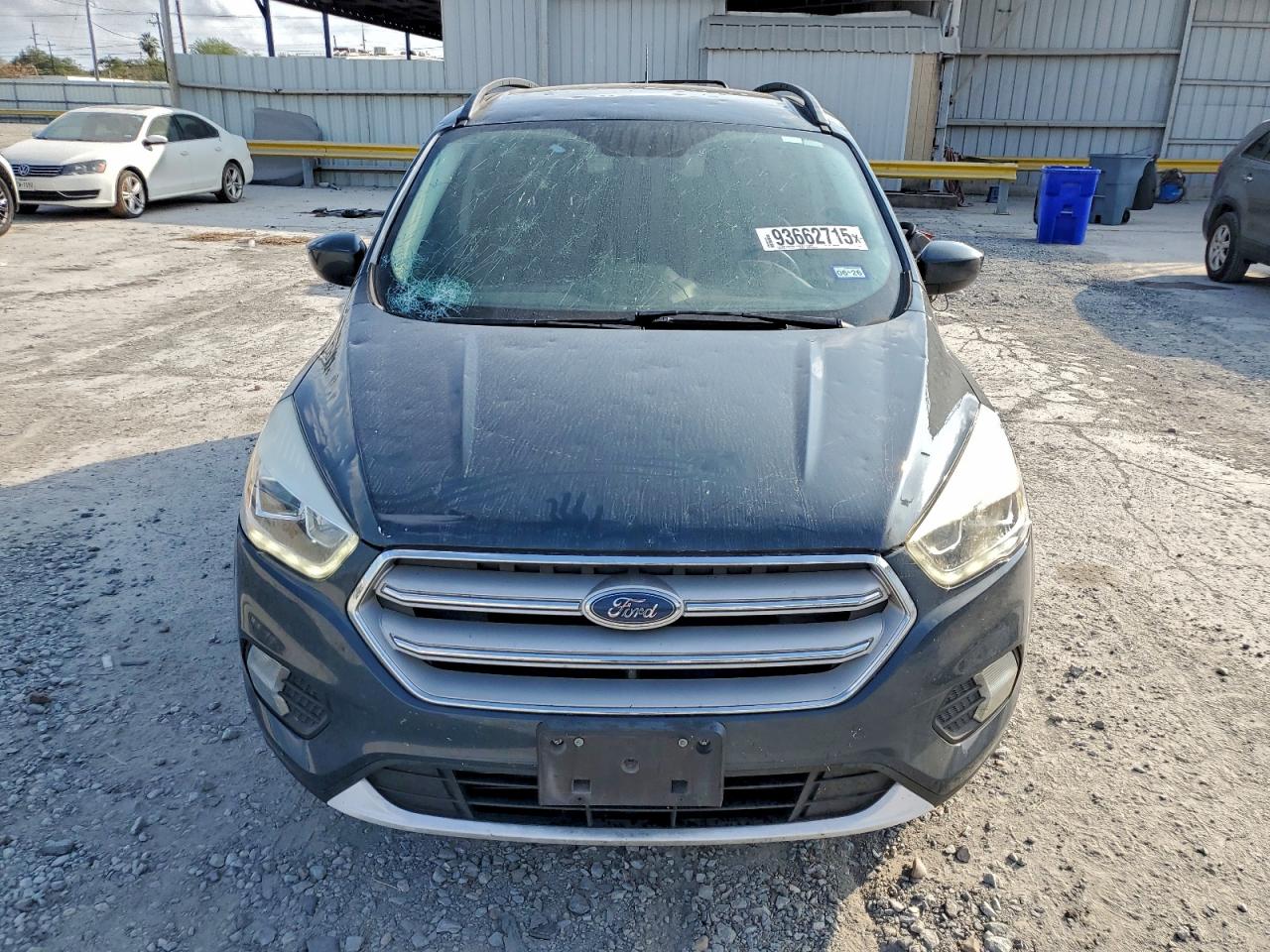 2019 FORD ESCAPE SEL photo 5