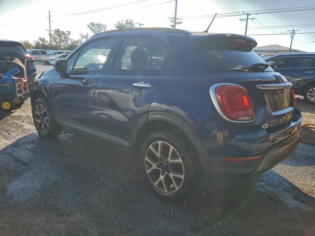 2017 FIAT 500X TREKKING photo 2
