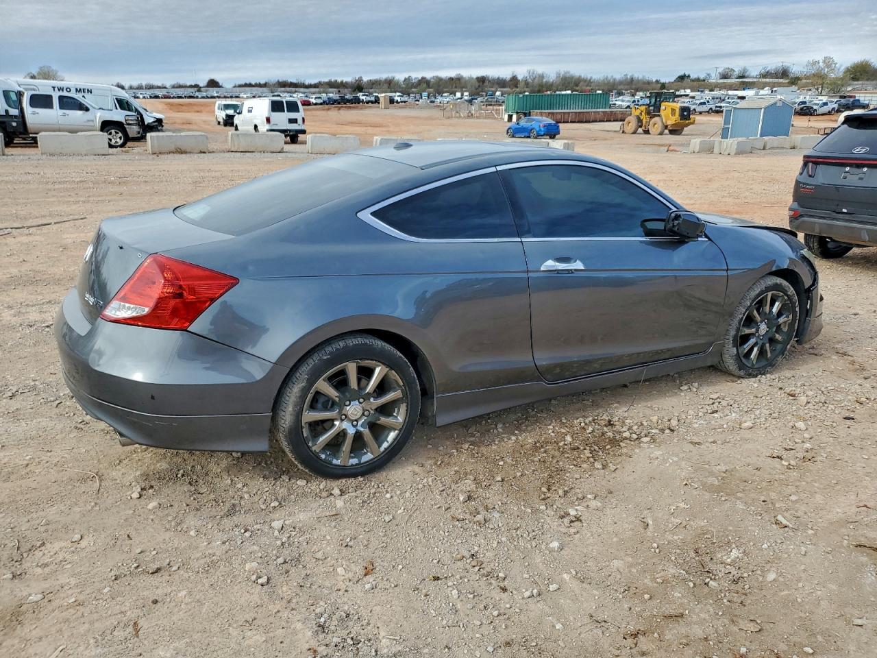 2011 HONDA ACCORD EXL photo 3