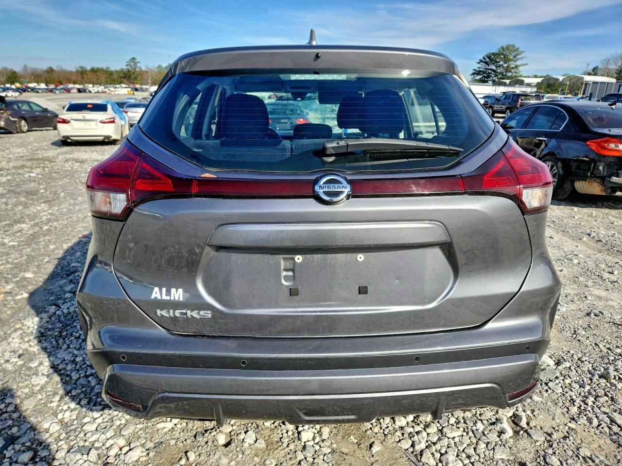 2021 NISSAN KICKS S photo 6