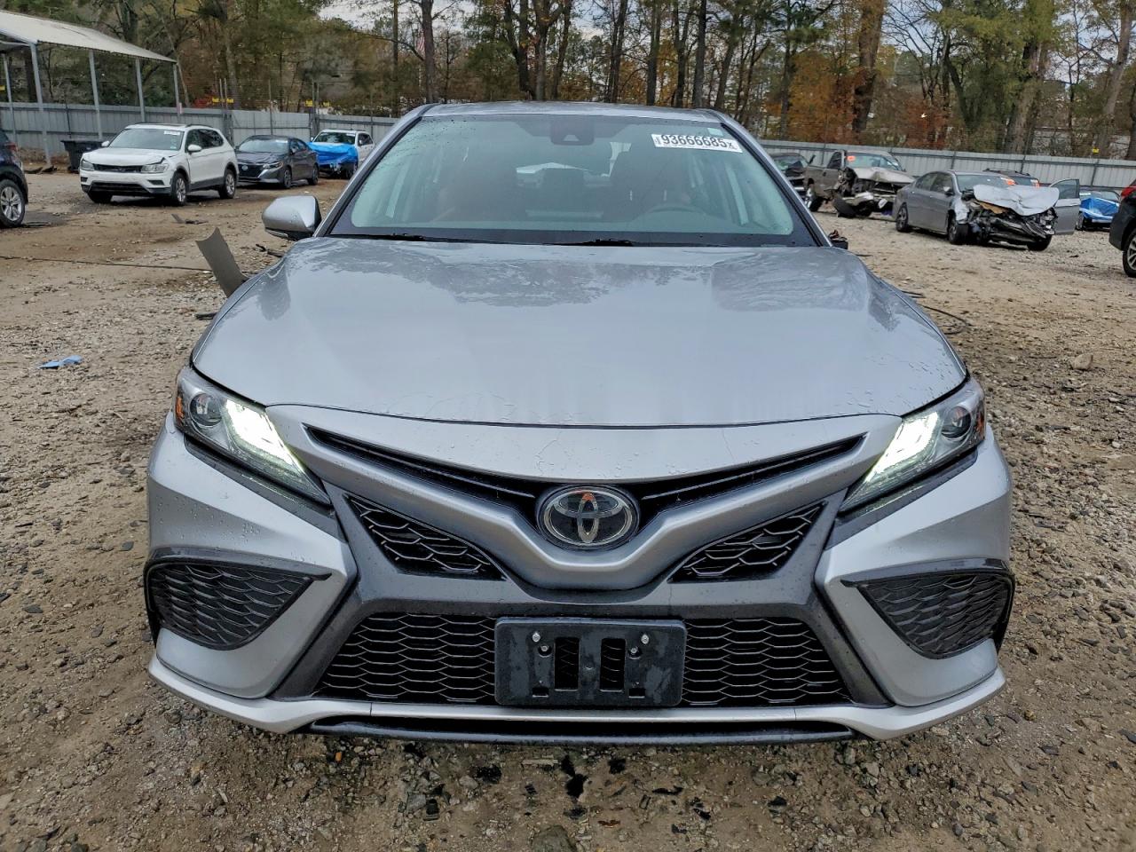 2023 TOYOTA CAMRY XSE photo 5