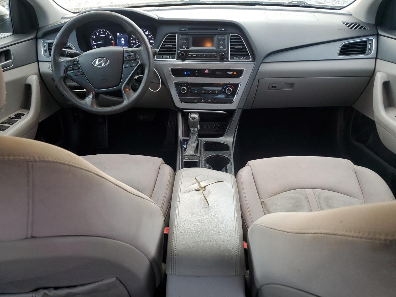 2015 HYUNDAI SONATA SE photo 22