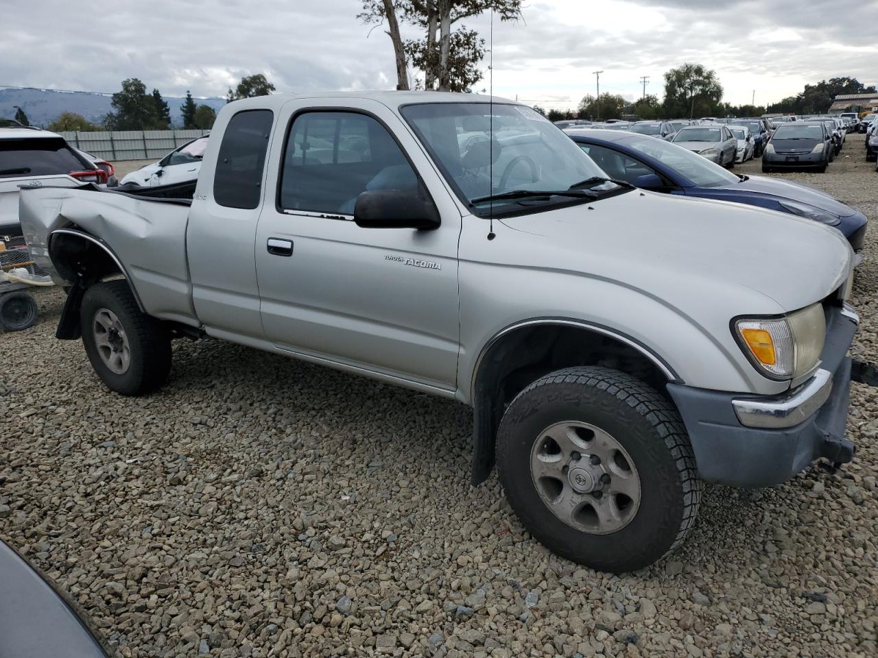 2000 TOYOTA TACOMA XTRACAB PRERUNNER photo 10