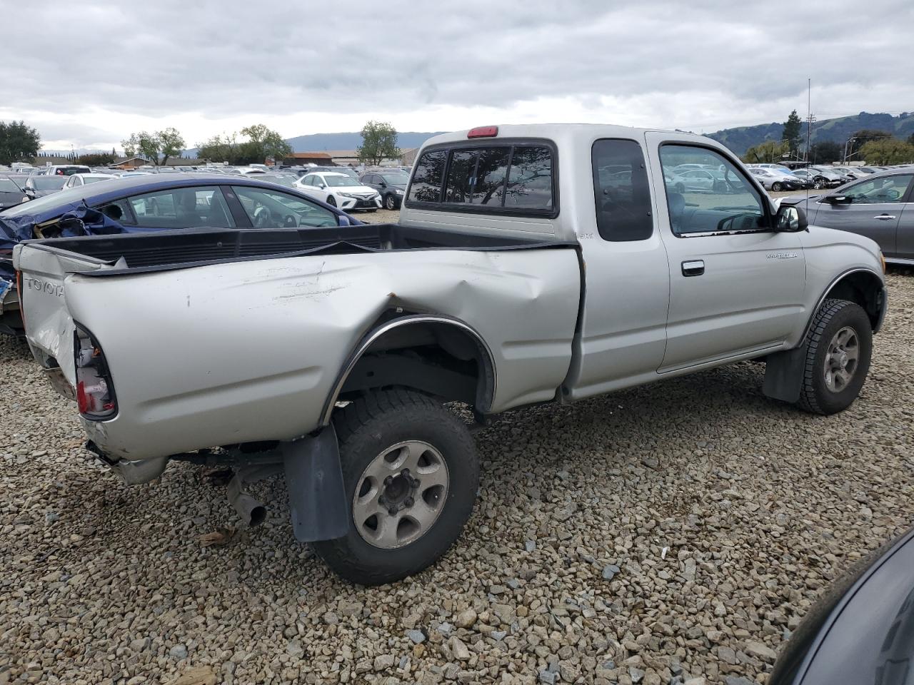 2000 TOYOTA TACOMA XTRACAB PRERUNNER photo 7