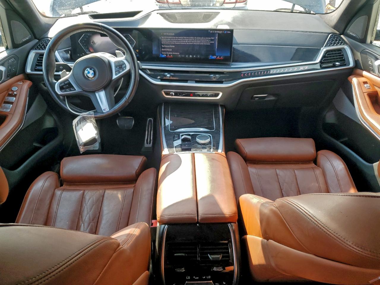 2024 BMW X7 XDRIVE40I photo 8