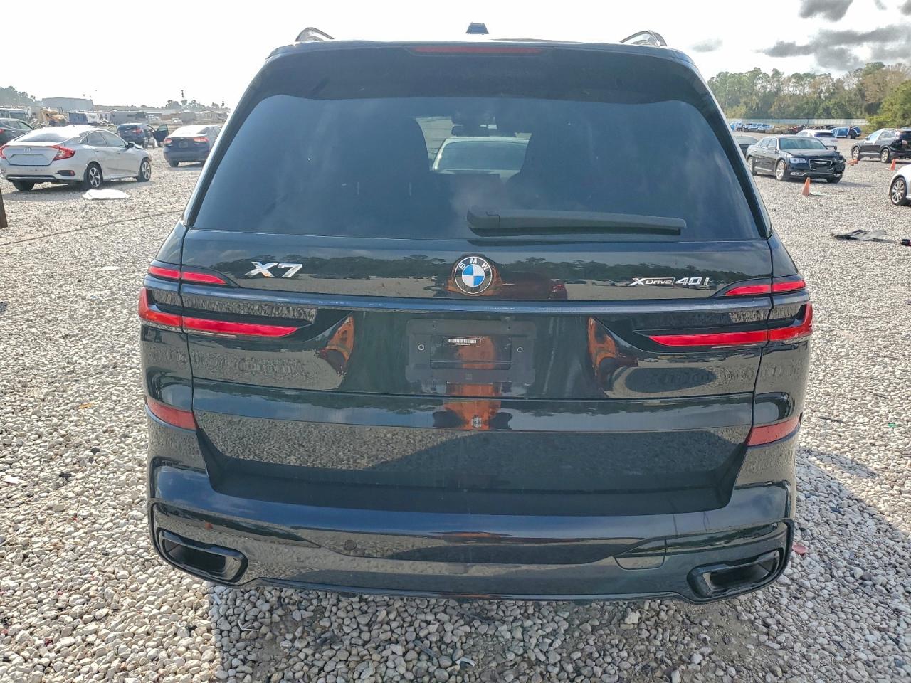 2024 BMW X7 XDRIVE40I photo 6