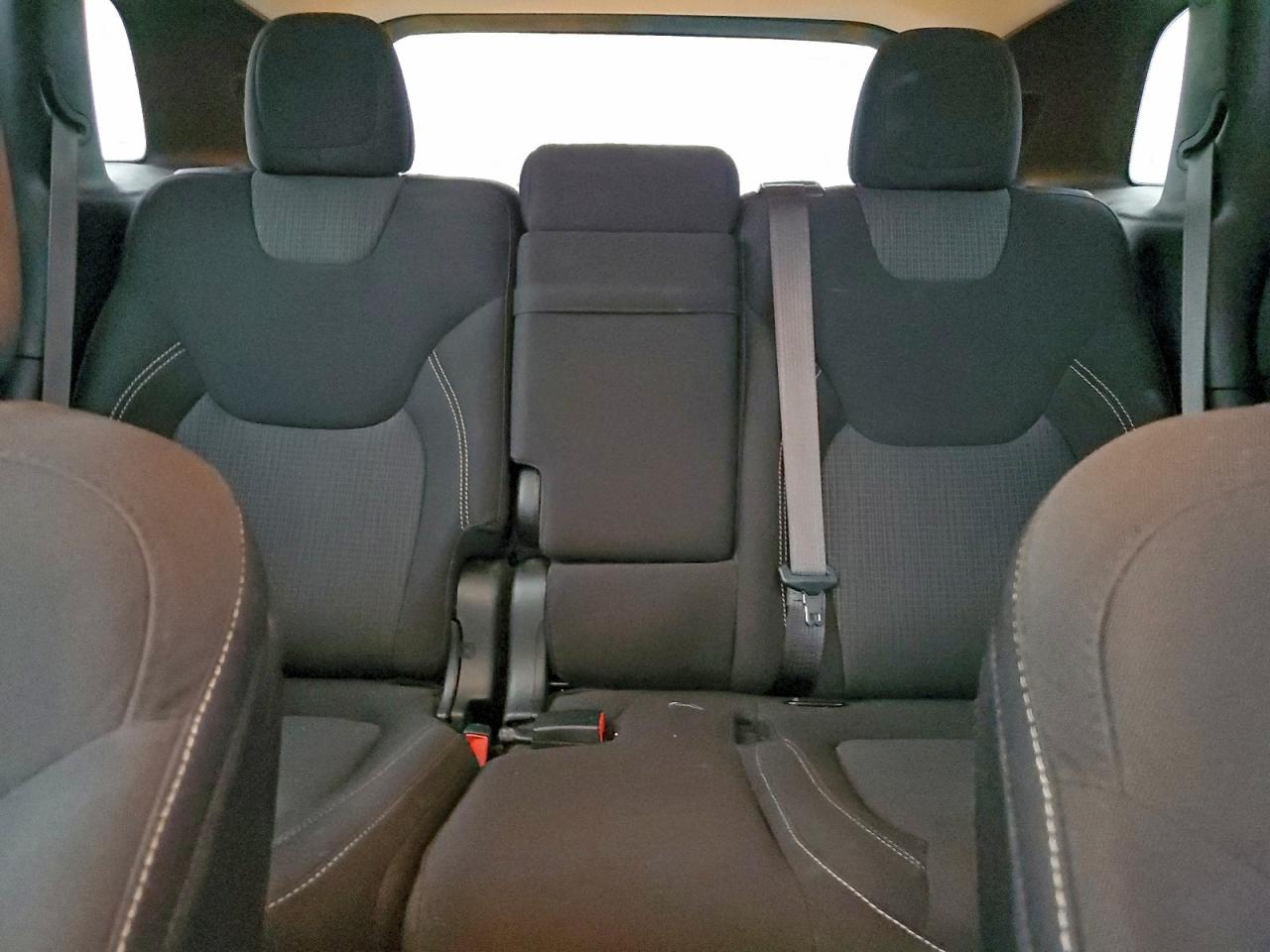 2016 JEEP CHEROKEE LATITUDE photo 10