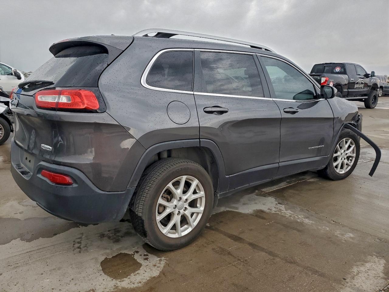 2016 JEEP CHEROKEE LATITUDE photo 3