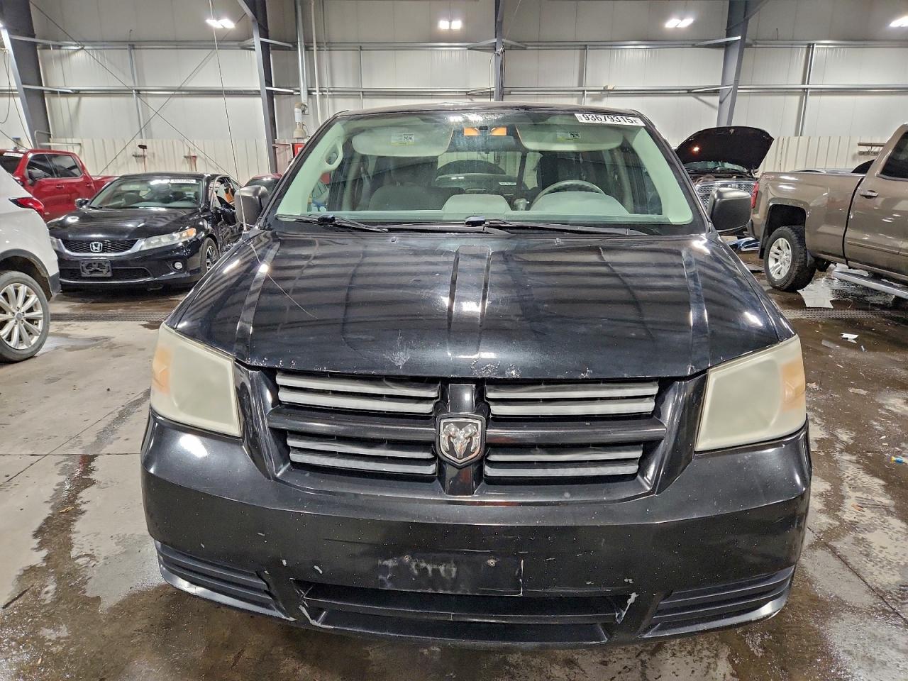 2010 DODGE GRAND CARAVAN SE photo 9
