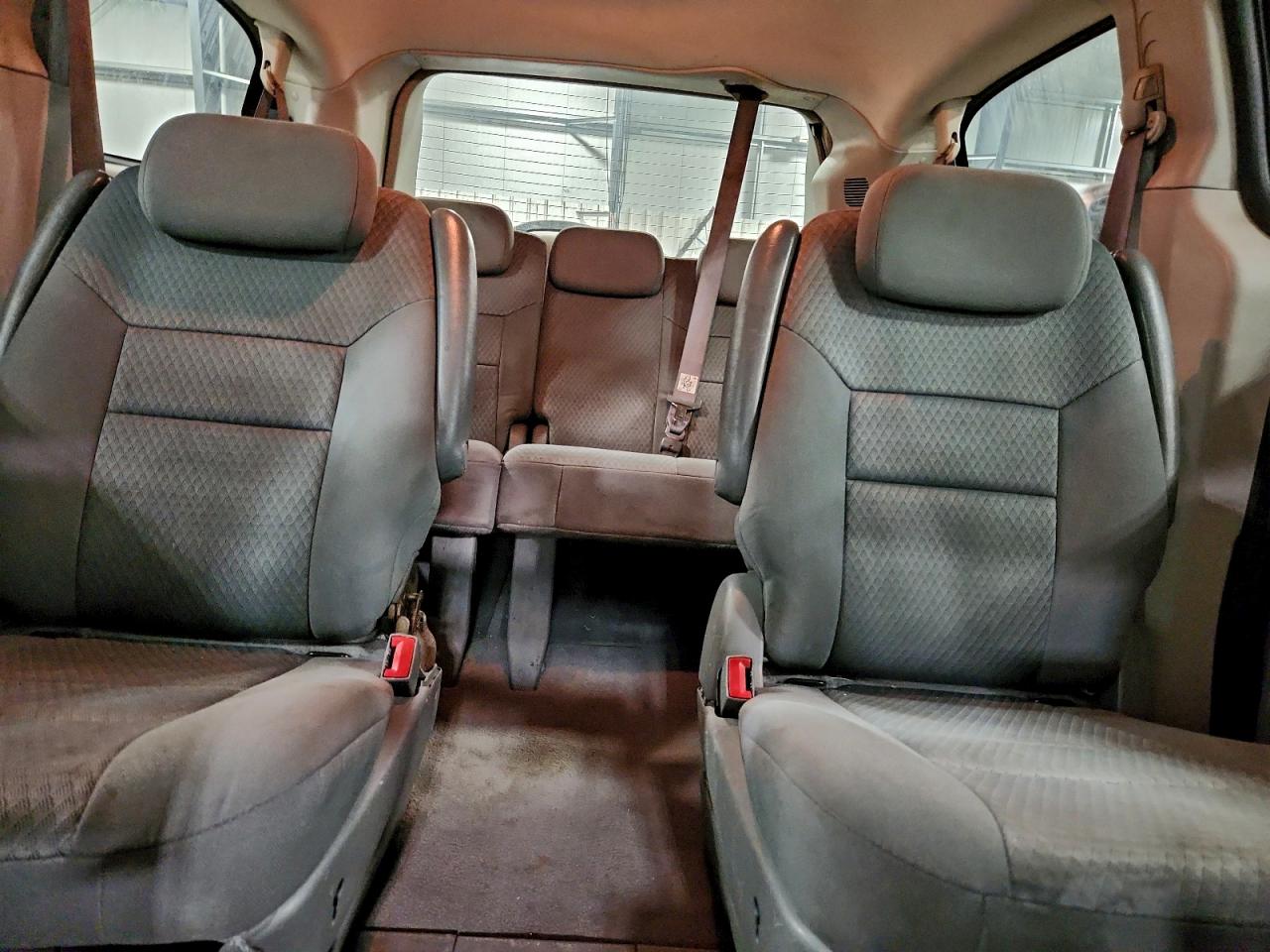 2010 DODGE GRAND CARAVAN SE photo 19