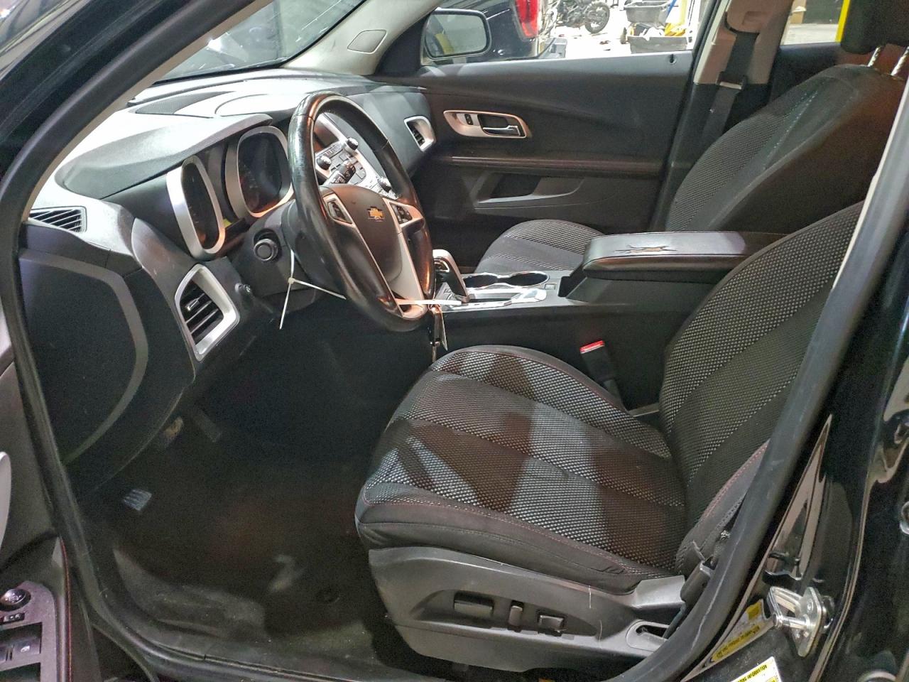 2015 CHEVROLET EQUINOX LT photo 13