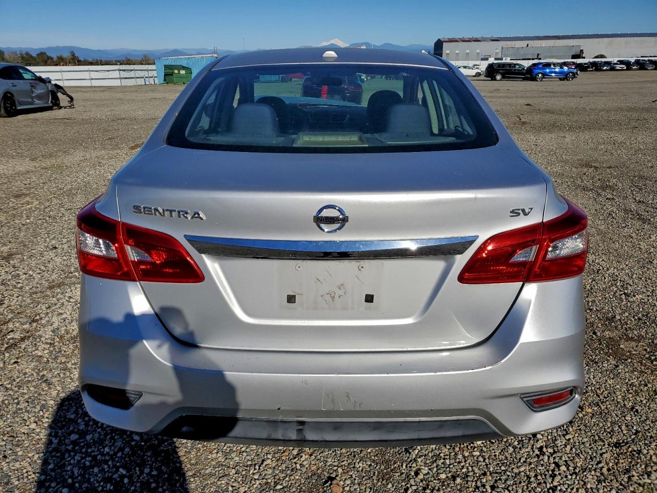 2016 NISSAN SENTRA photo 6