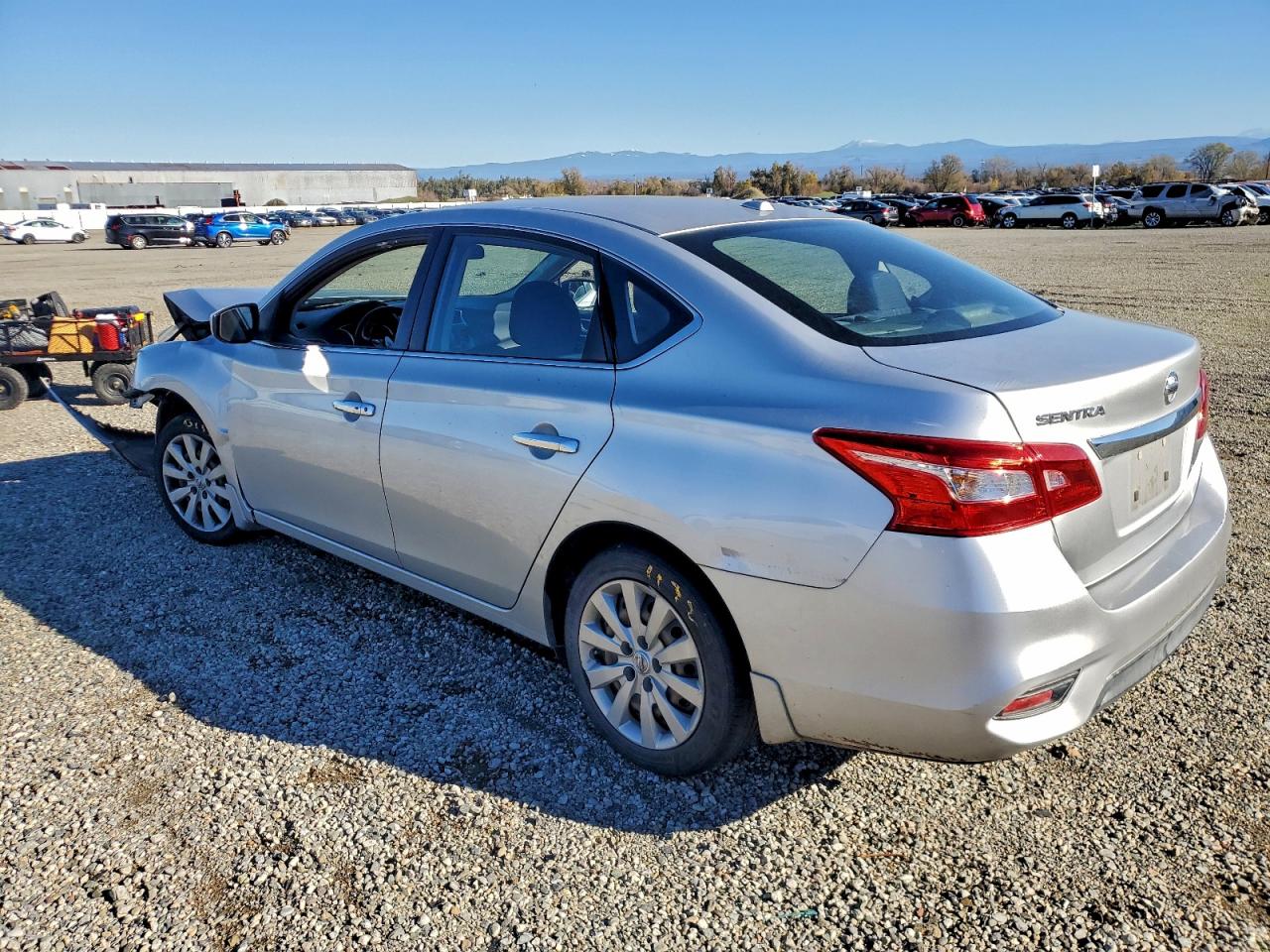 2016 NISSAN SENTRA photo 2