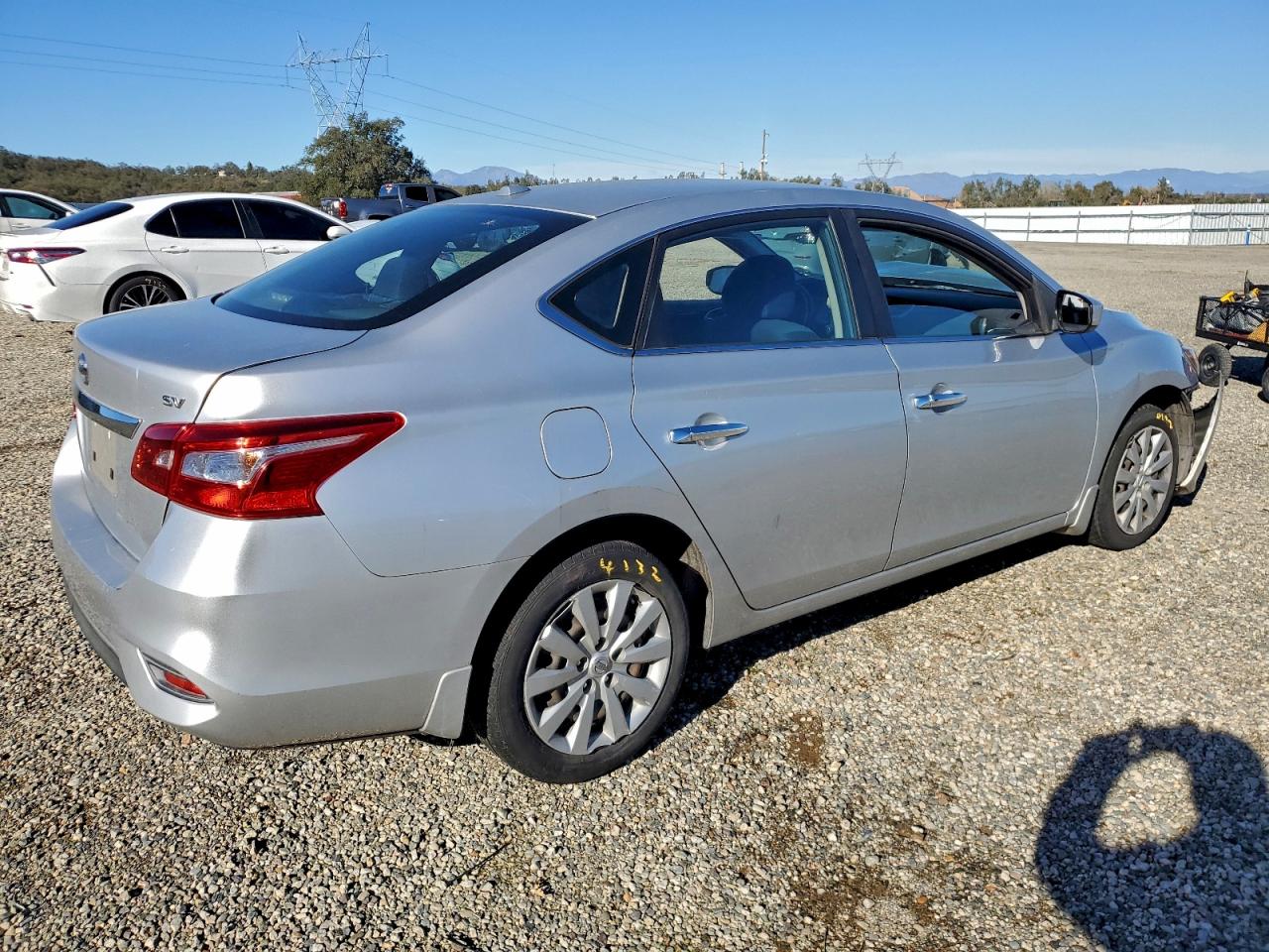 2016 NISSAN SENTRA photo 3