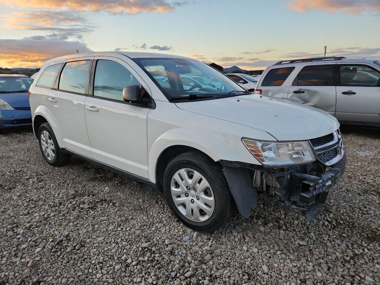 2014 DODGE JOURNEY SE photo 4