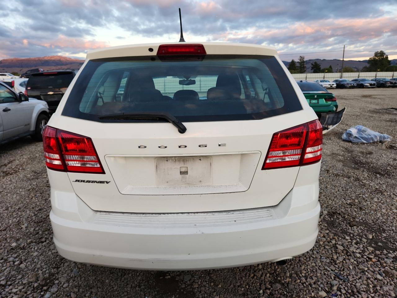 2014 DODGE JOURNEY SE photo 6