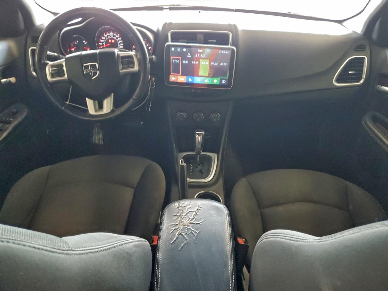 2013 DODGE AVENGER SXT photo 8