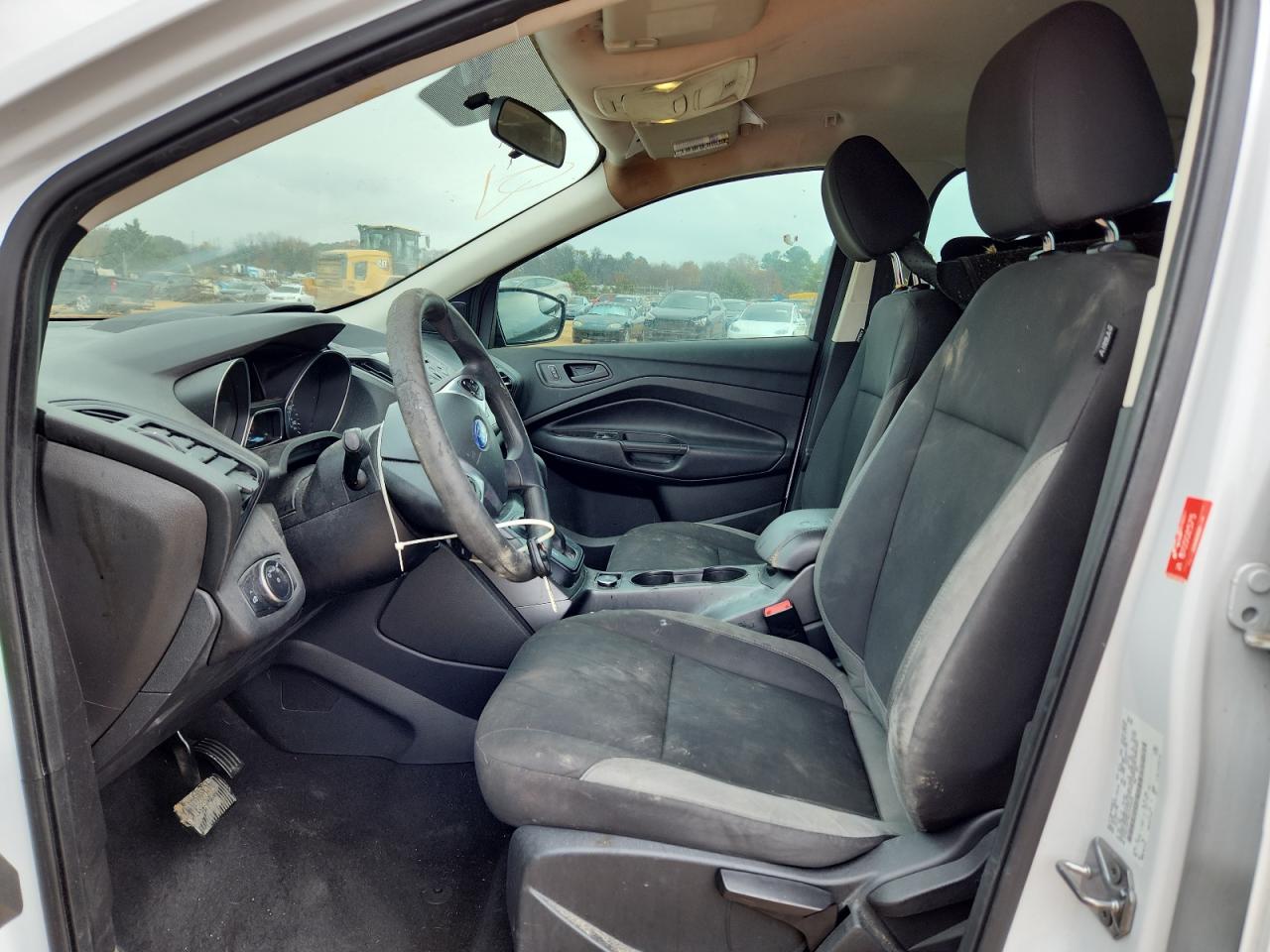 2016 FORD ESCAPE S photo 13